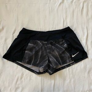 Nike Women's Black Patterned Athletic Shorts